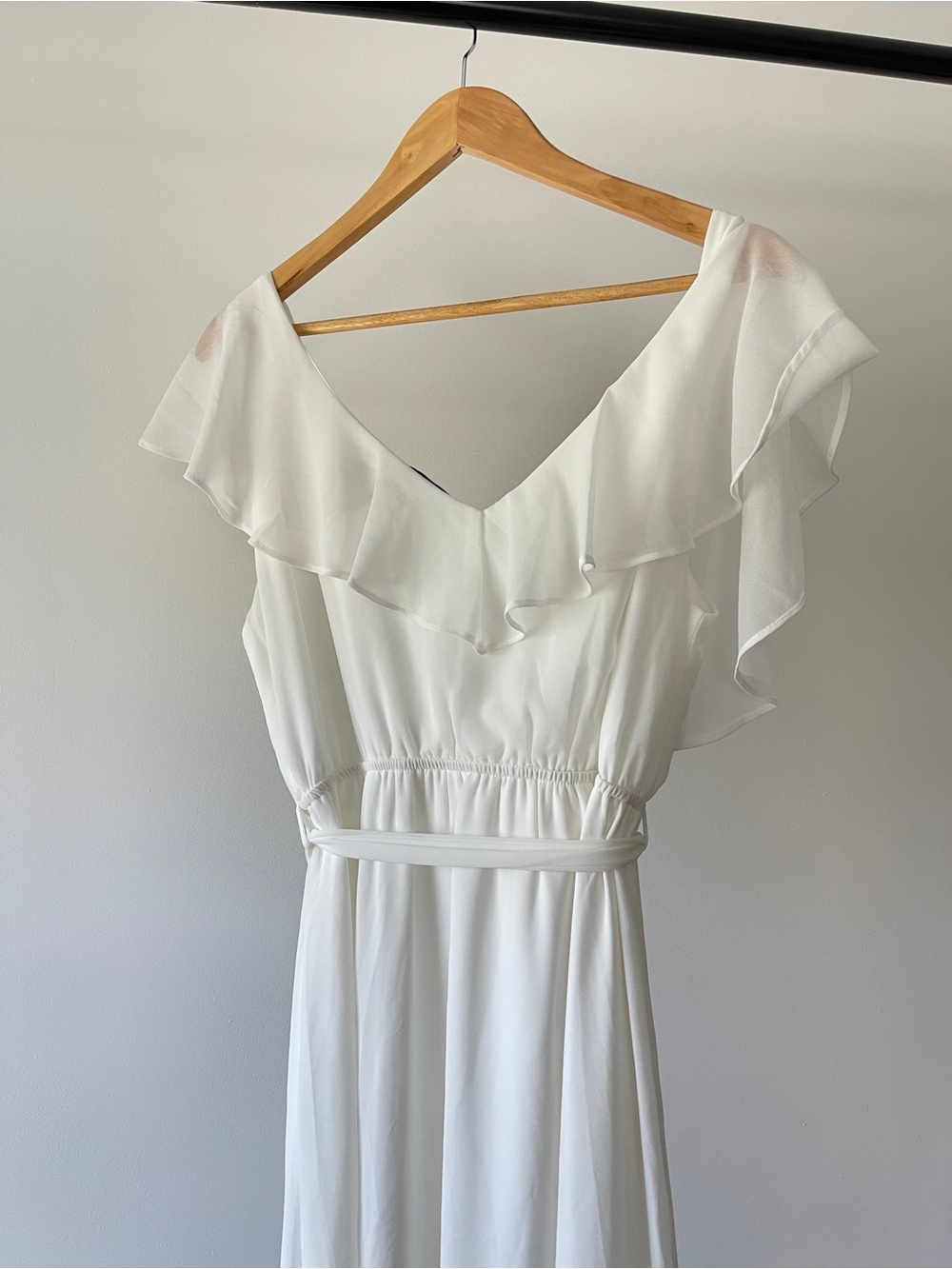 Baltic Born White Ruffled V‑Neck Maxi Dress Size XL - Picture 5 of 7